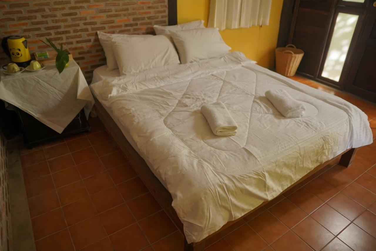 Tongluang Inthanon Homestay โต้งหลวงอินทนนท์โฮมสเตย์ Chom Thong Exteriér fotografie